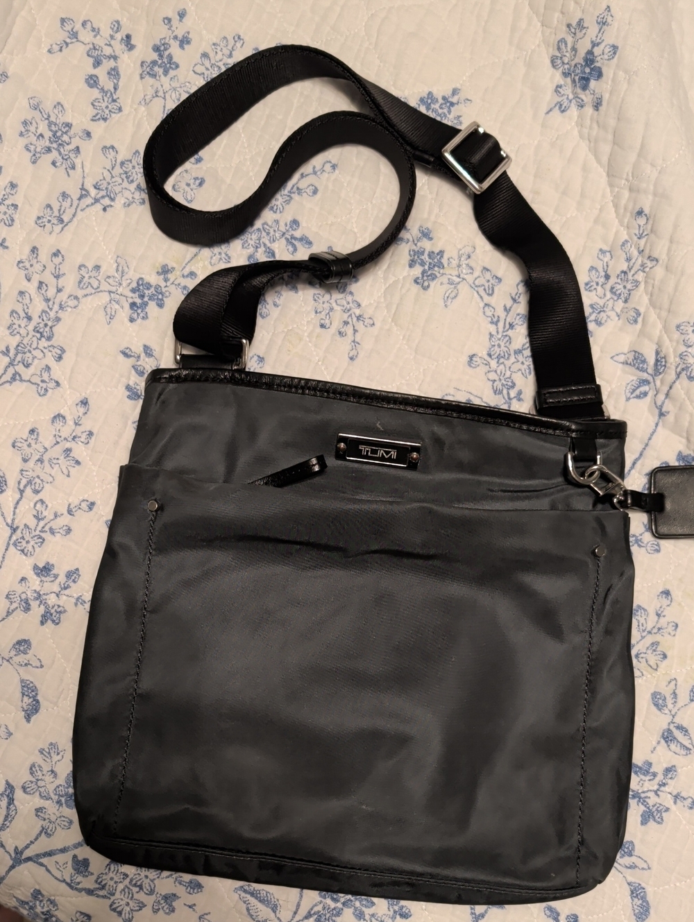 Tumi Black Nylon Messenger Crossbody Bag with Silver Hardware